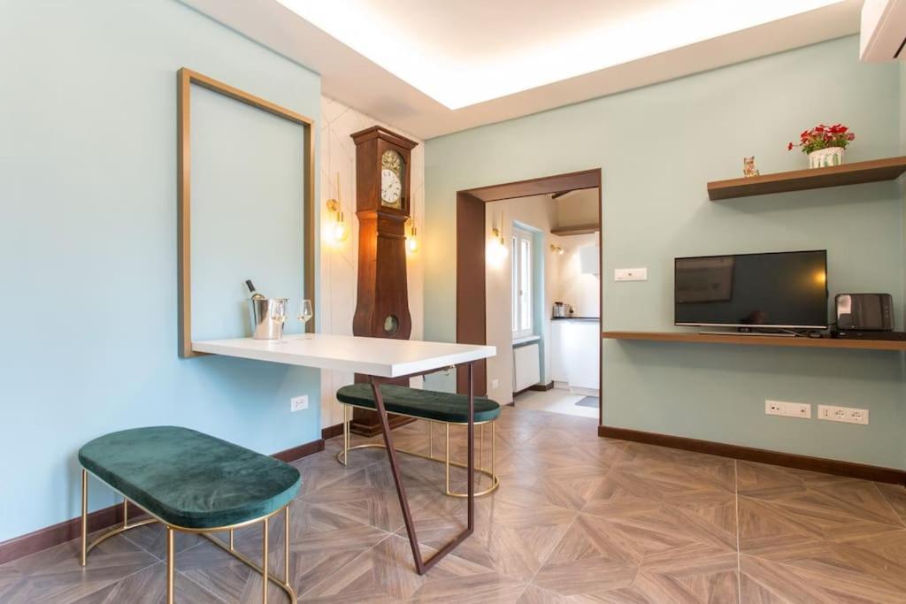 شقة Frangipane 31 Monti Terrace روما المظهر الخارجي الصورة
