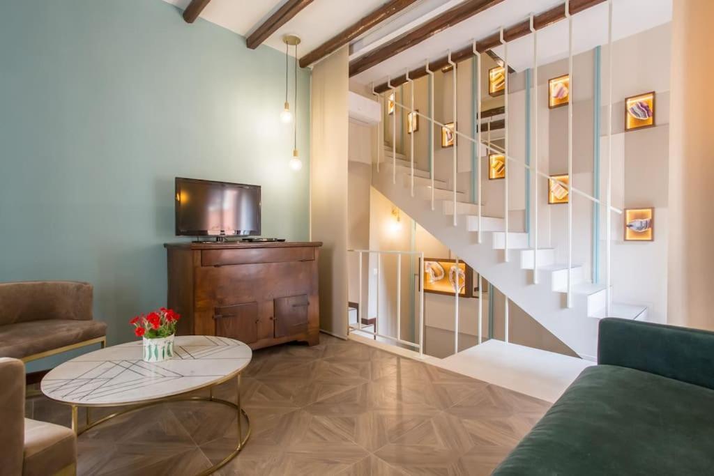 شقة Frangipane 31 Monti Terrace روما المظهر الخارجي الصورة