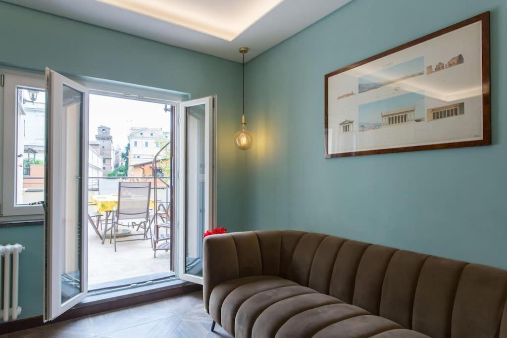 شقة Frangipane 31 Monti Terrace روما المظهر الخارجي الصورة